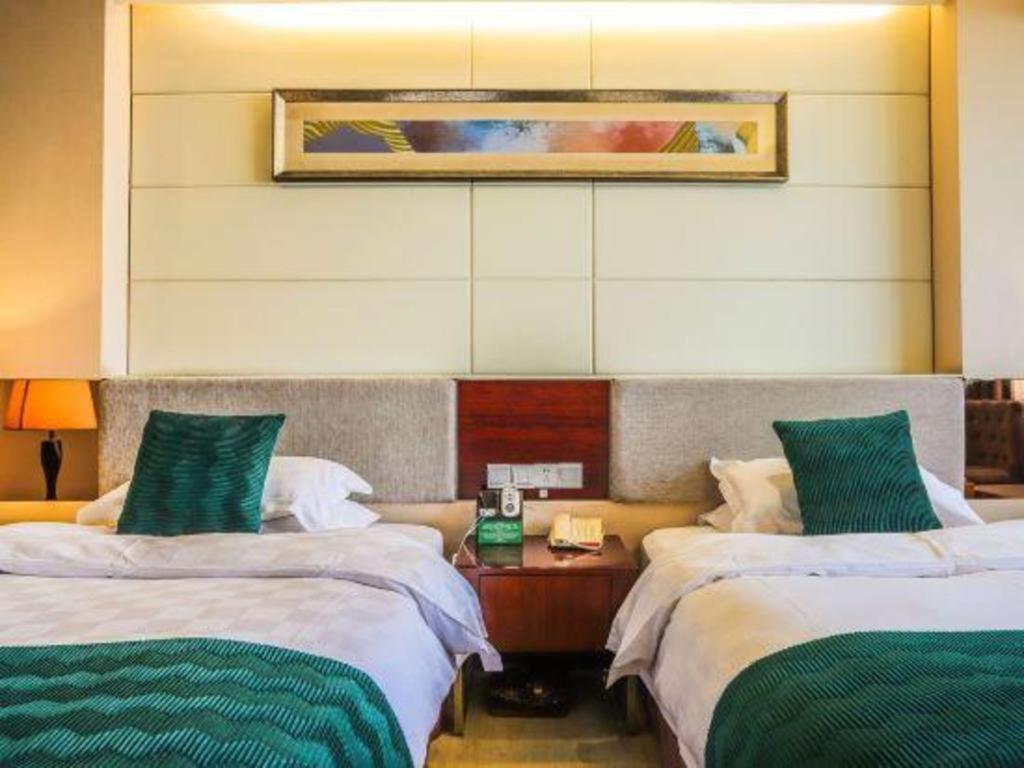 Fortune Hotel Лунъян Экстерьер фото