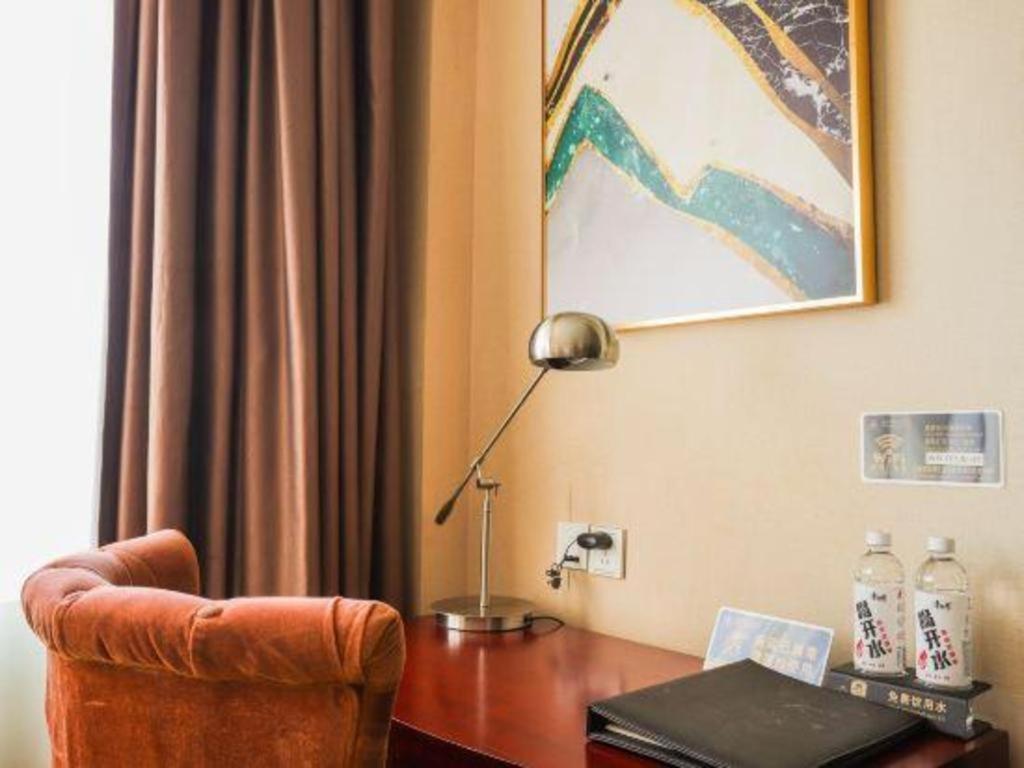 Fortune Hotel Лунъян Экстерьер фото