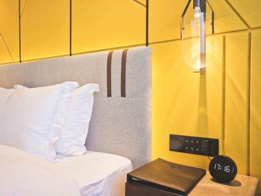 Fortune Hotel Лунъян Экстерьер фото