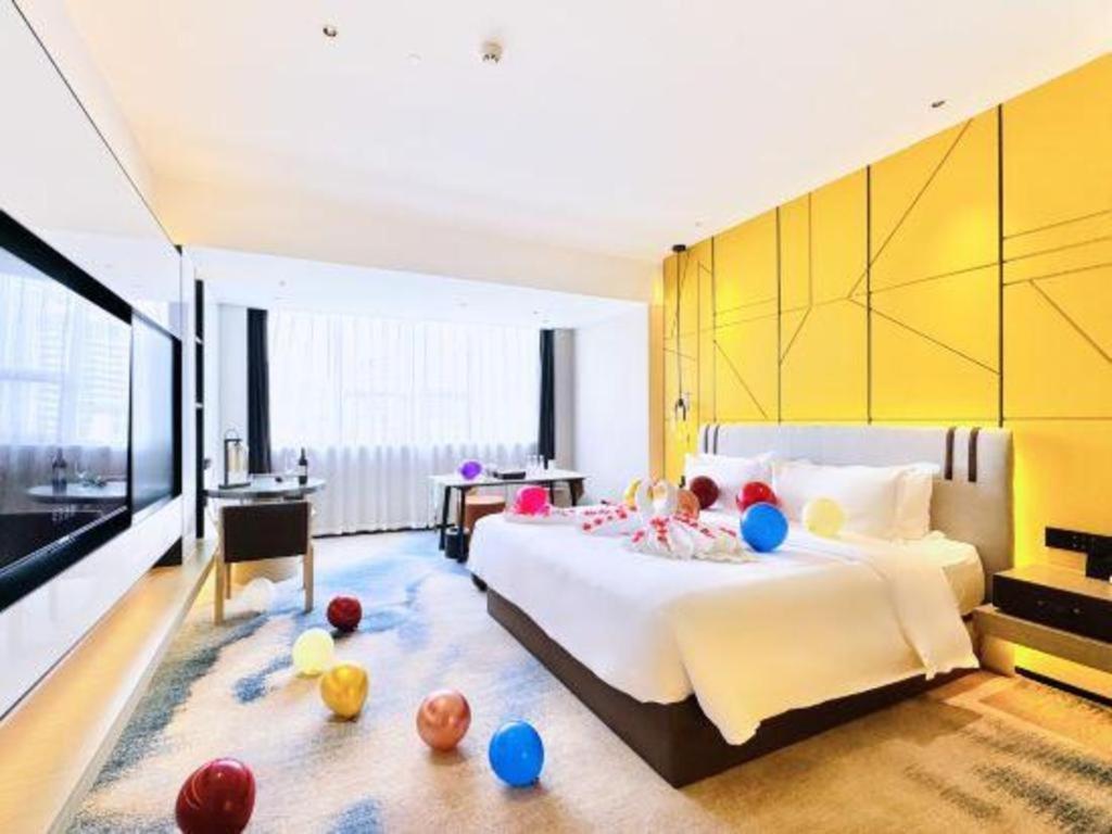 Fortune Hotel Лунъян Экстерьер фото